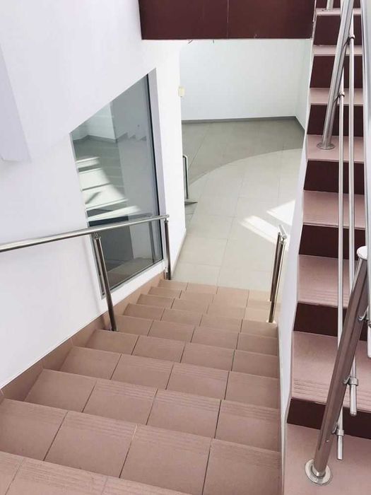 Дава се под наем Магазин в Пловдив, Център - 737 кв.м за 6942.12 € - Снимка #16