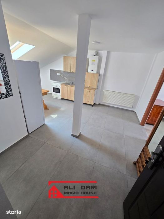 De Închiriat apartament de 3 camere Strada Bisericii Ortodoxe/ Baciu