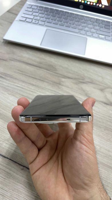 Продается Oneplus 13 16 / 512