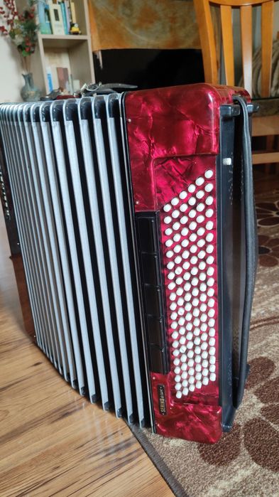 Музикален инструмент