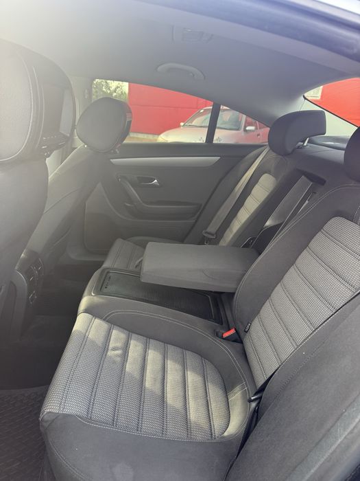 Vw Passat cc 2010-se poate vedea in București sau Slatina