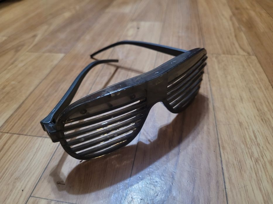 Очки карнавальные (4 расцветки)