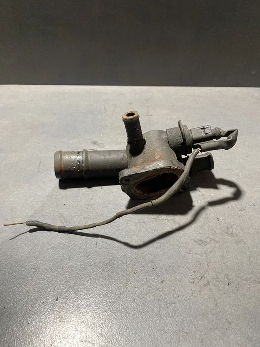 Corp termostat 038121132D Volkswagen VW Sharan 2005