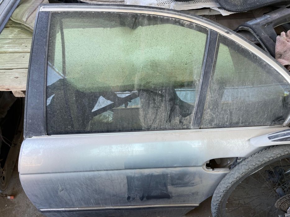 Продам запчасти на е39