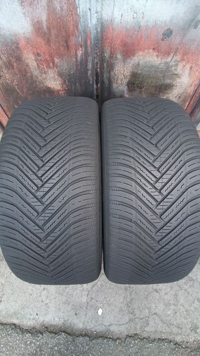 235/45/18 Hankook Дот 0324