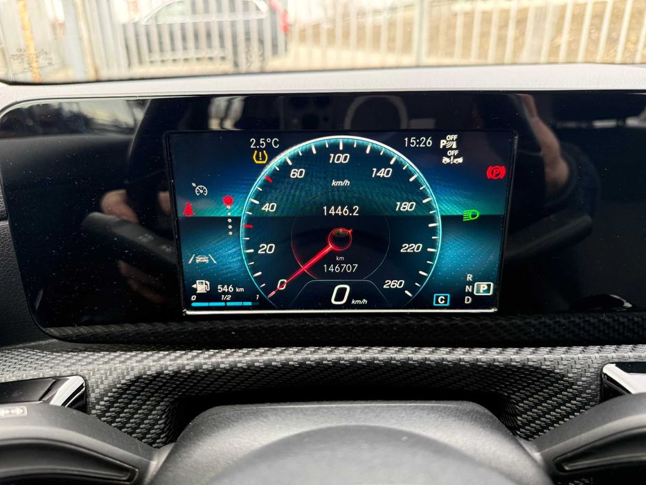 Mercedes A-Class 180d Automat – 2019 – LED, ușor avariat TVA inclus