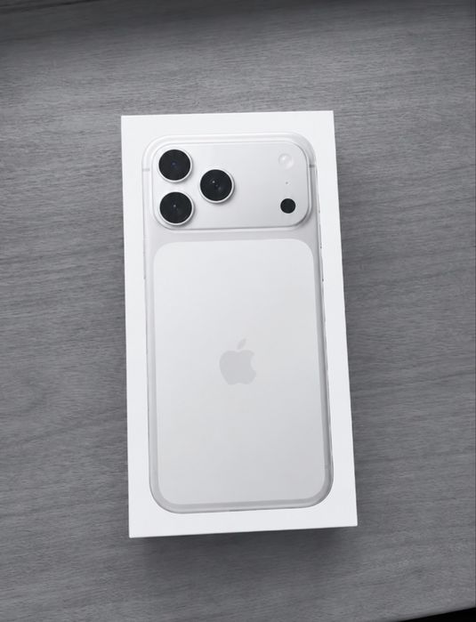 Продам iPhone 17 Pro Max 256gb