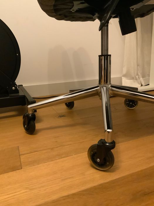 Scaun elegant de birou, gri, stare nouă