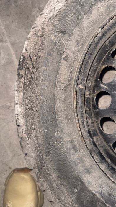 Продам шины. В комплекте