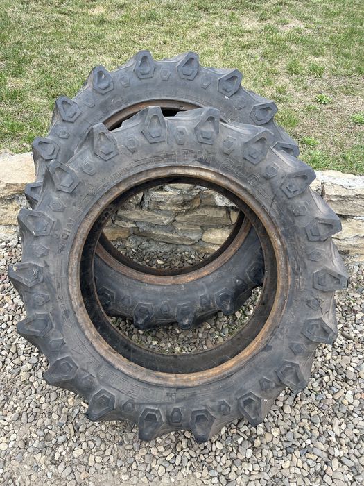 2x Anvelope tractor Pirelli  12.4 - R28
