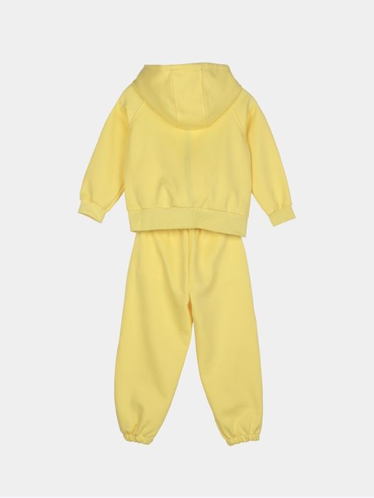 Продам костюм спортивный