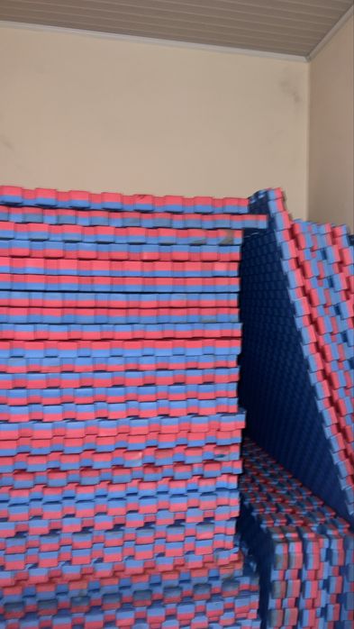 Шкафы , парты , маты