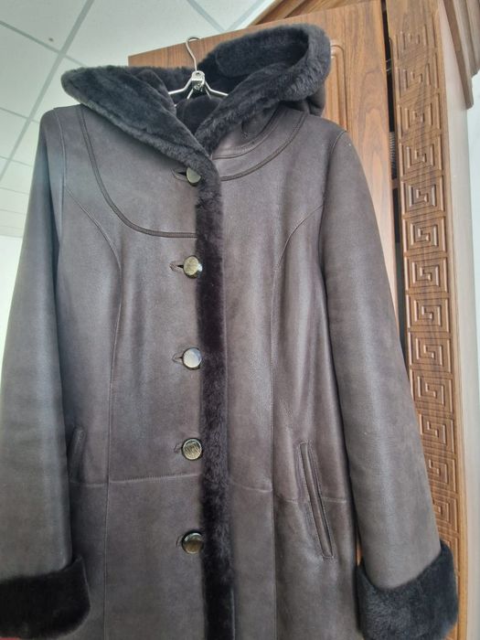 Женская дубленка