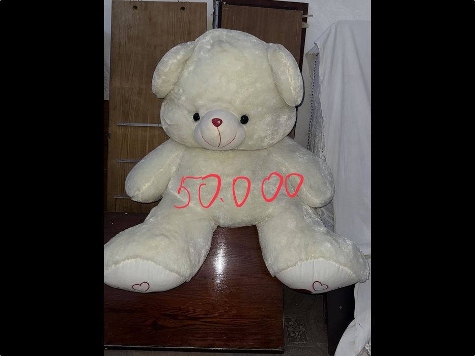 Uy jixozlar b/u hammasi chotki  ishlaydi yirtiq joy yuq yappa yangidek