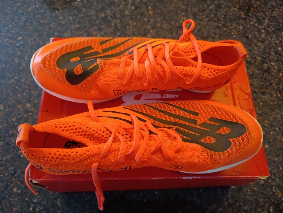 Супер шпайкове New balance NB FuelCell MD-X 37.5