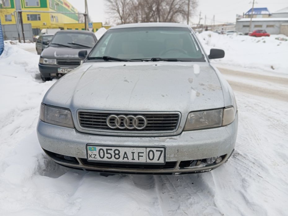 продам Ауди А4 б5