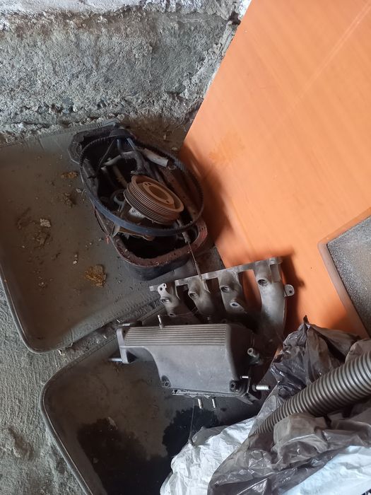 Продам головку блока Карина е.