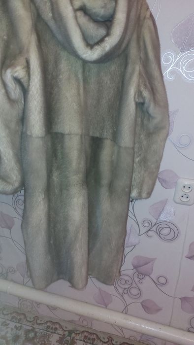 Продам Норковую шубу