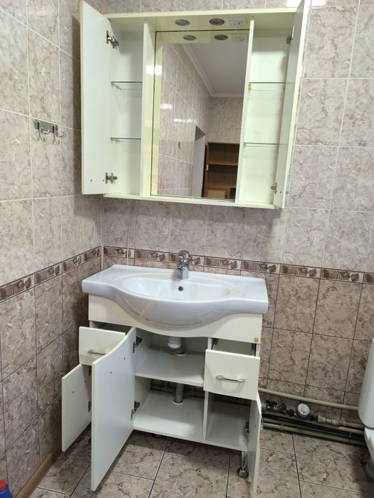 Мебель в ванную комнату