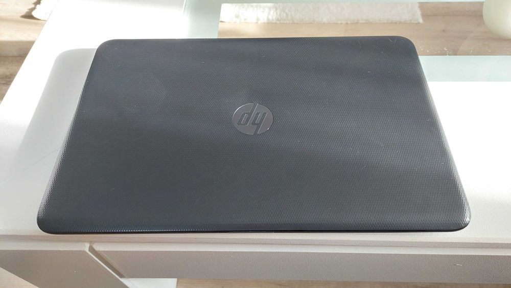 Лаптоп HP 15-ac107nu