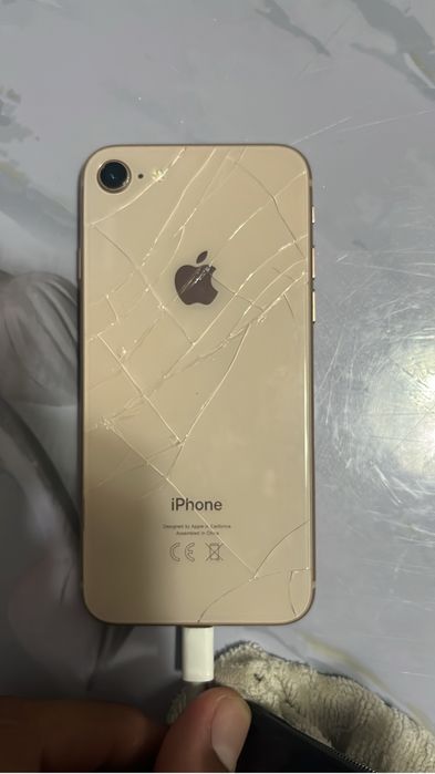 Айфон 8 сатылады