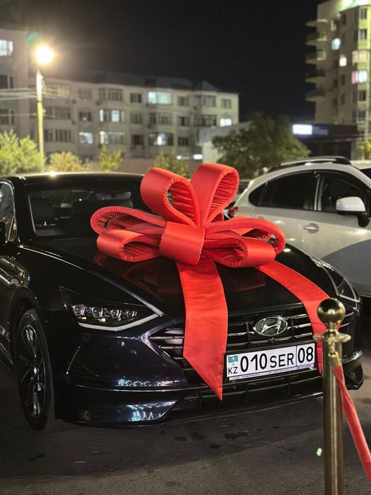 Бант на   машину