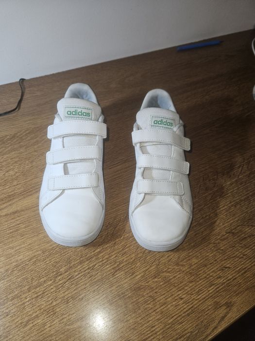 Adidas baieti nr 34