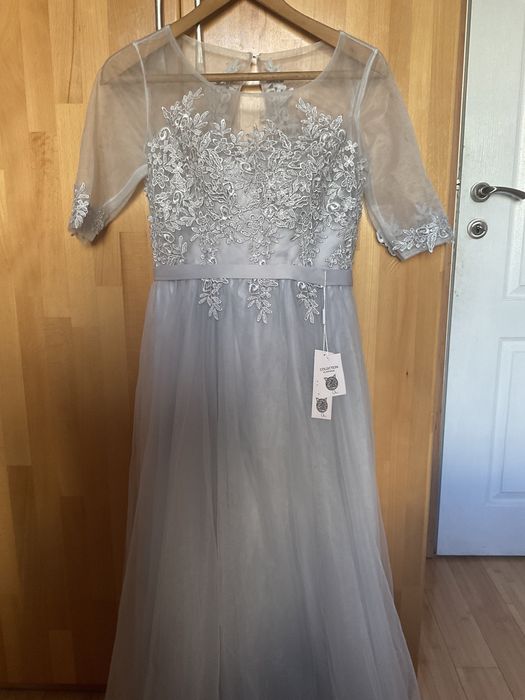 Lamia нова официална рокля размер M.