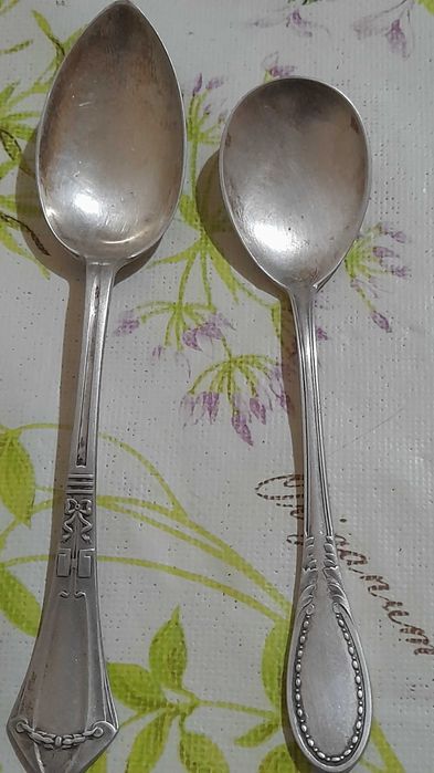 2 lingurite din  argint