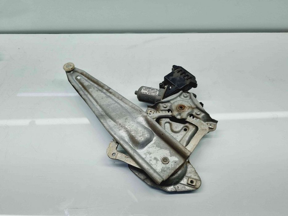Macara electrica geam stanga spate Toyota Corolla IX Sedan (ZRE1) [Fab