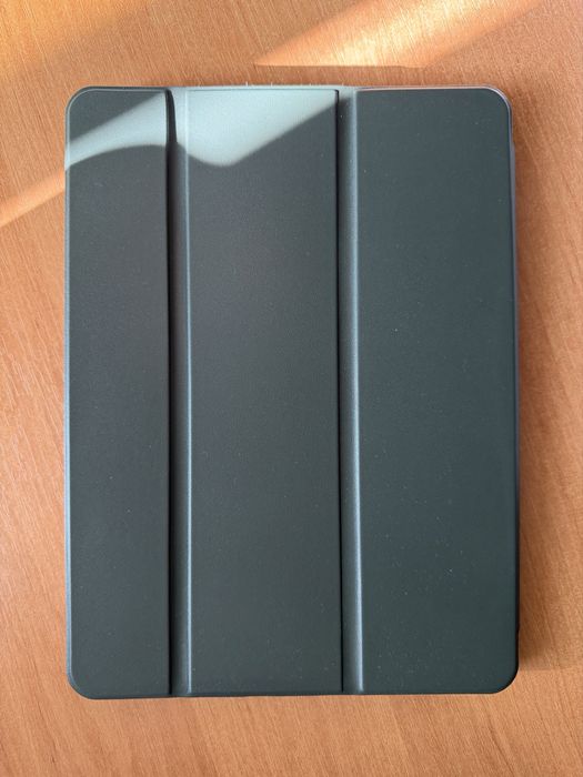 Чехол для iPad 10.2