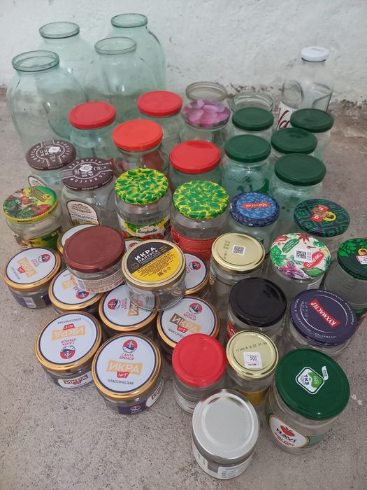 Продам бутыль и разные банки