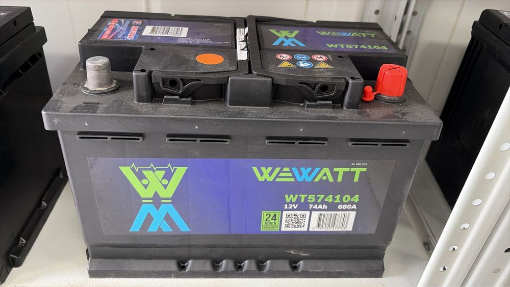 АКБ на машину выбор много