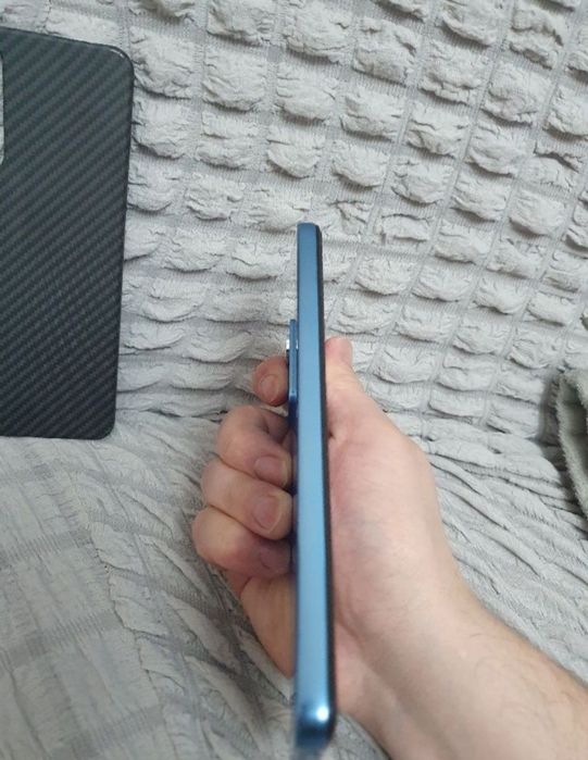 Srochna sotiladi Xiaomi Redmi Note 12 Pro 8+8/256Gb Blue Flagman