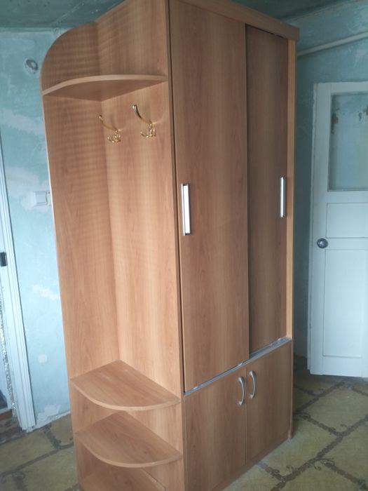 Продаётся шкаф-купе