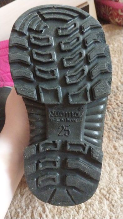 Сапожки на девочку.