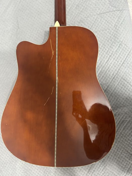 акустисческая гитара adagio