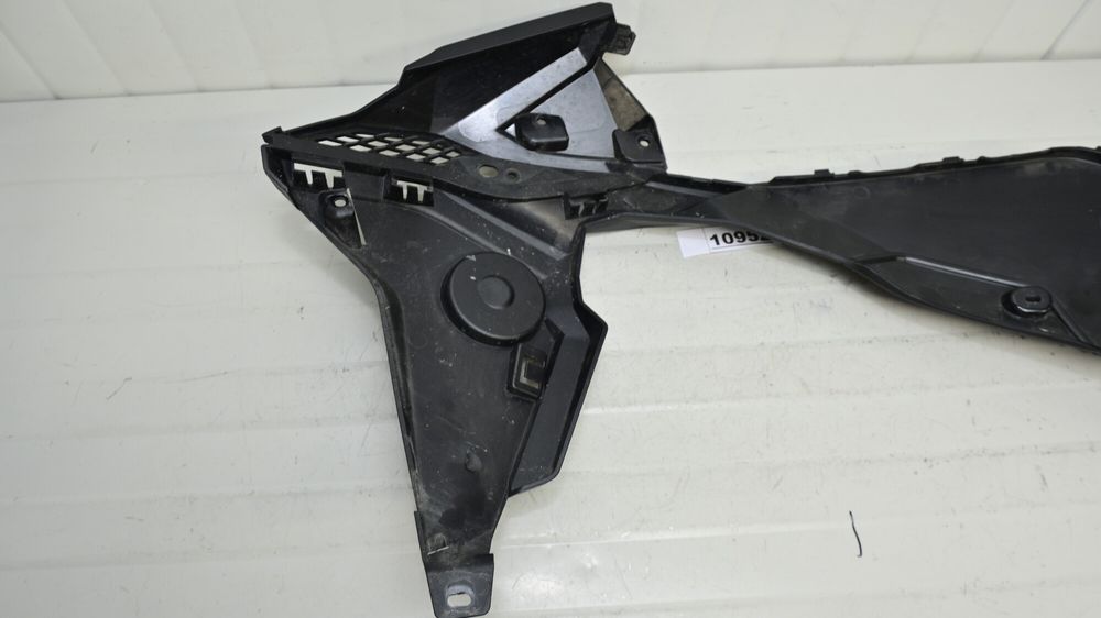 Carena Plastic Lateral Rezervor Dreapta BMW F900R 2019 - 2025