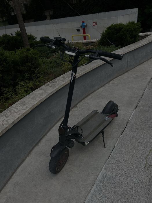 Vand trotineta electrica KUGOO G-BOOSTER