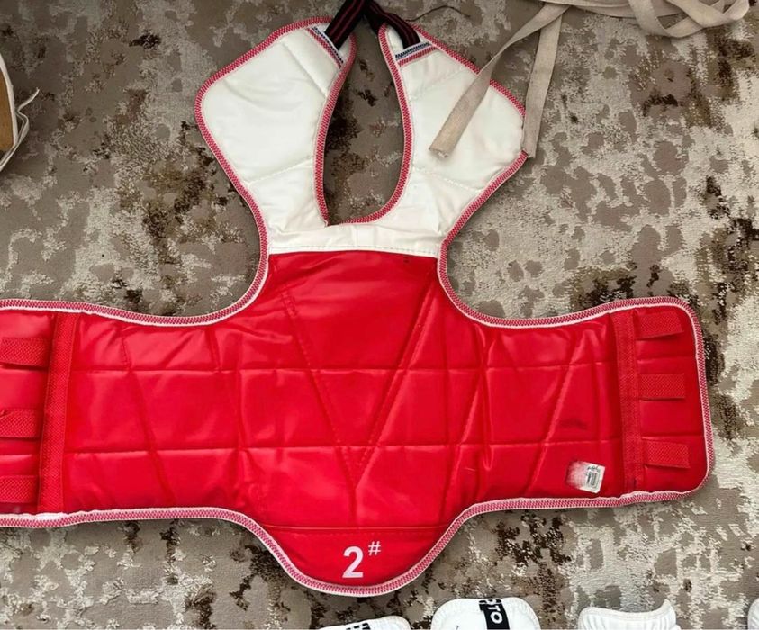 Набор защиты для занятий Таэквандо