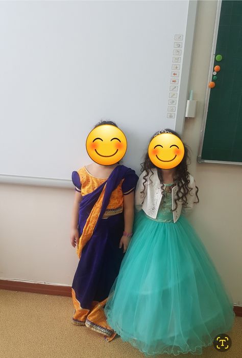 Продам детский индийский костюм