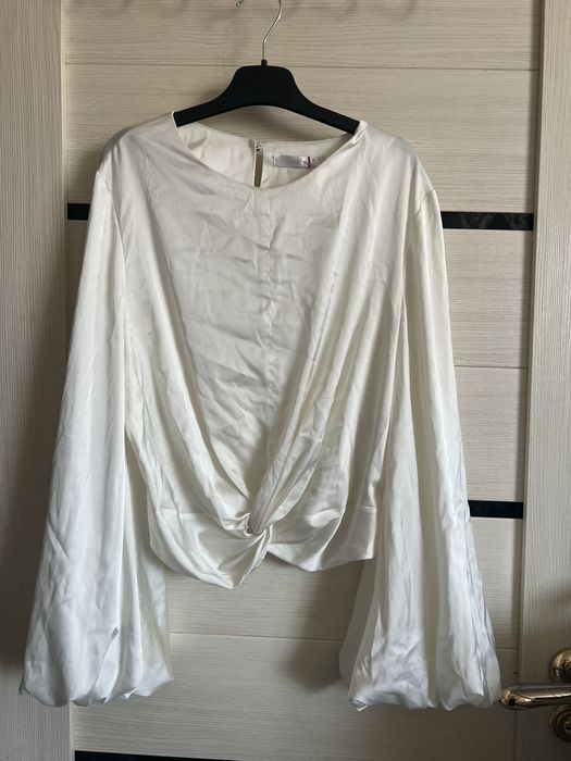 Продаю одежды,не ношу !