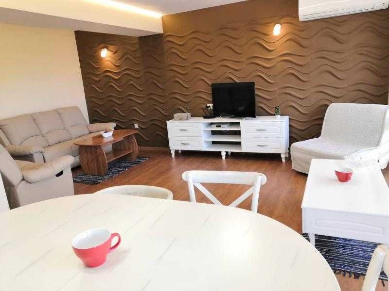 Дава се под наем Тристаен апартамент в Бургас, Лазур - 100 кв.м за 765 € - Снимка #5