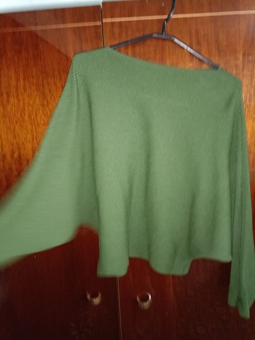 Продам шерстяное платье и кофту