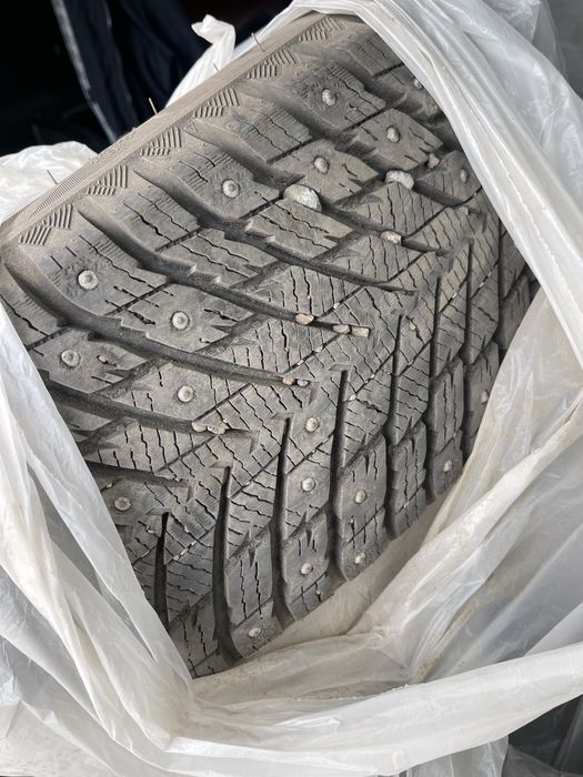 Продается б/у шины