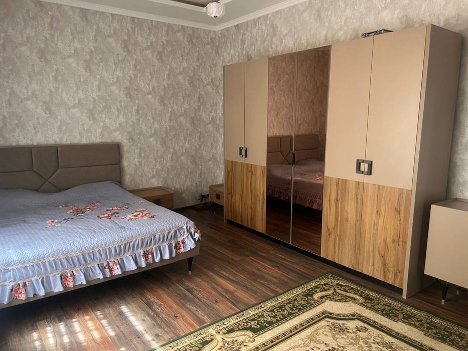 Hovli sotiladi Qarshi shahrida