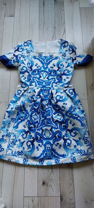 Страхотни рокли за повод