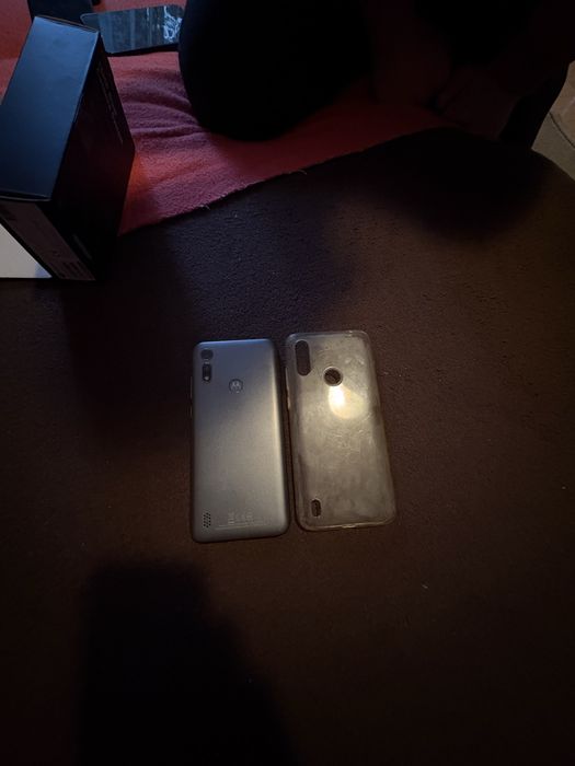 Telefon moto e6i