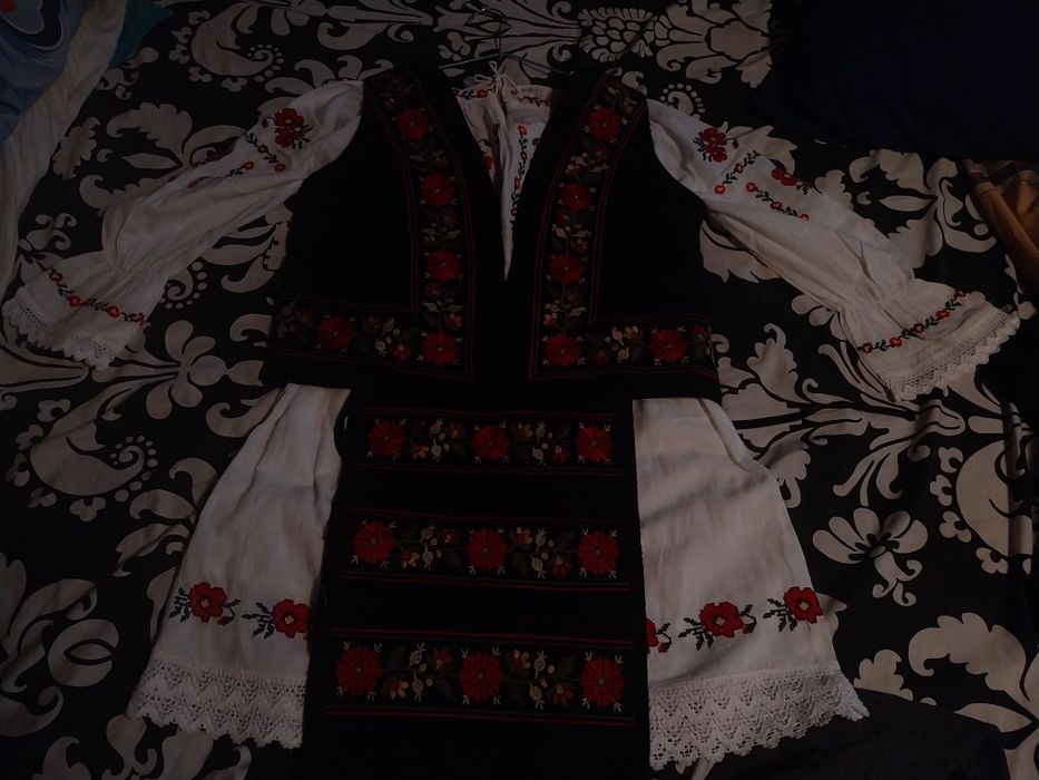 Costum popular,oltenesc