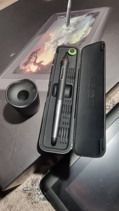 Tabletă digitală - Wacom Cintiq 13HD interactive pen